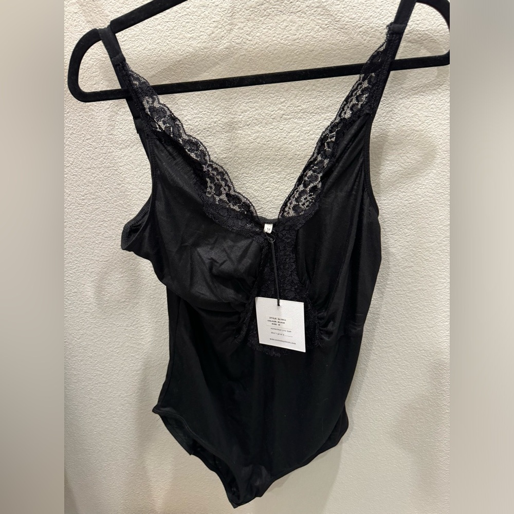 Elegant Black Lace Trim Bodysuit